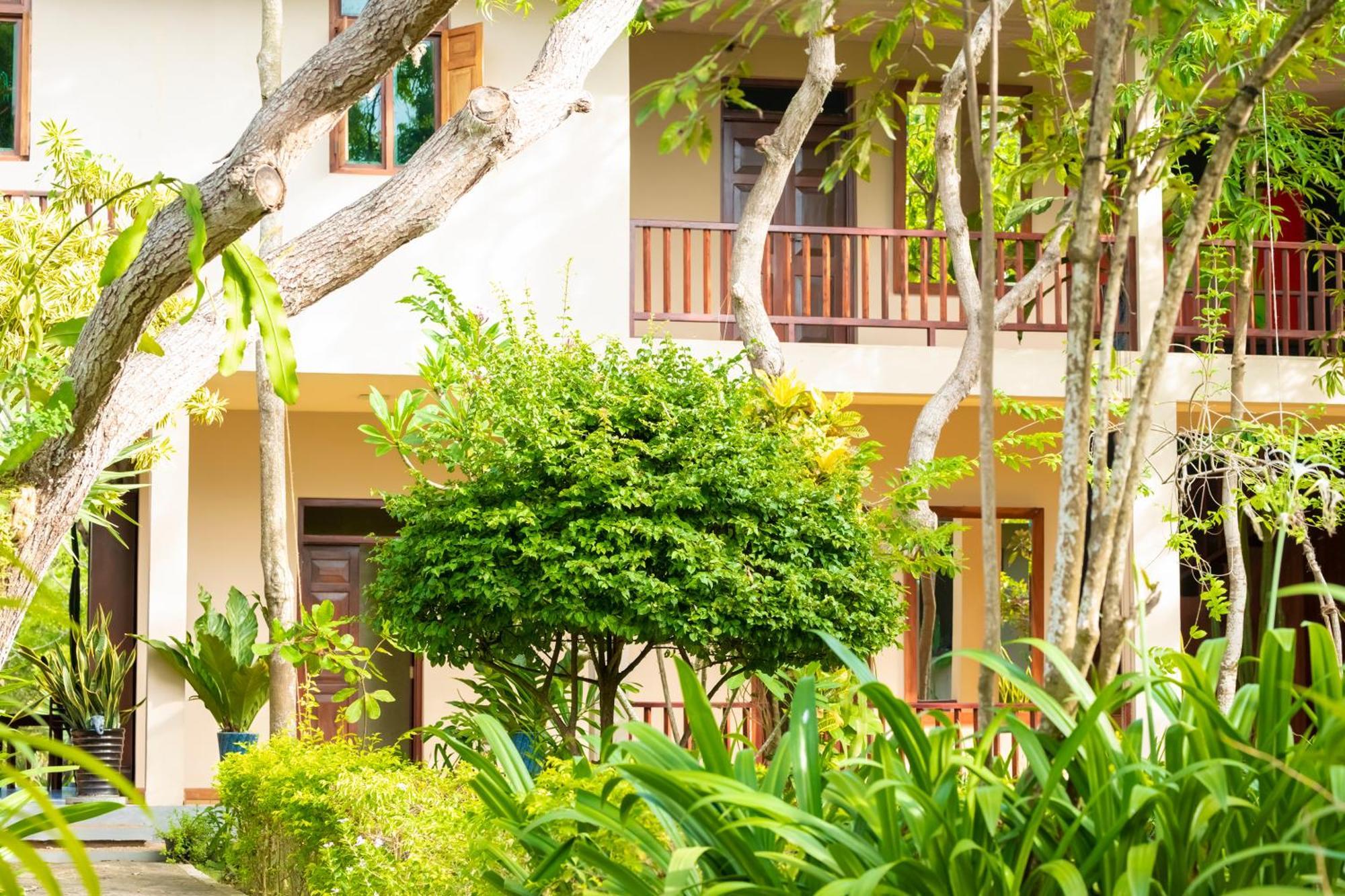 Nikara Luxury Beach House Tissamaharama Exterior photo